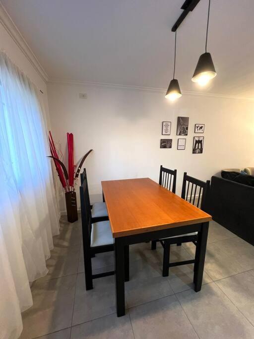 Hermoso departamento en complejo residencial Mendoza Exterior foto