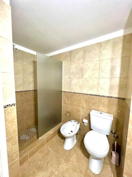 Hermoso departamento en complejo residencial Mendoza Exterior foto